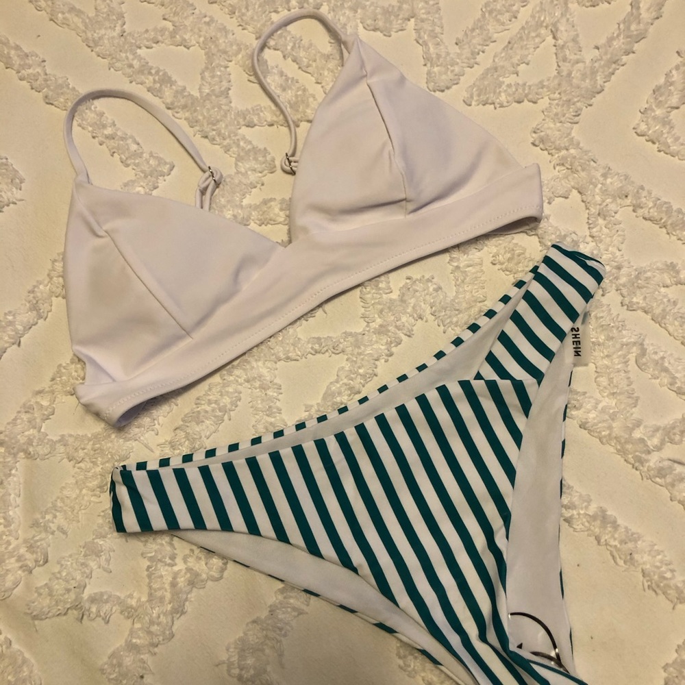 Shein bikini NWOT